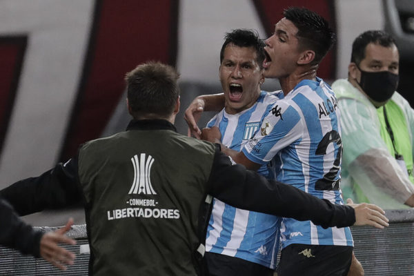 River Plate, Racing y Santos ya están en cuartos | OnLivePy