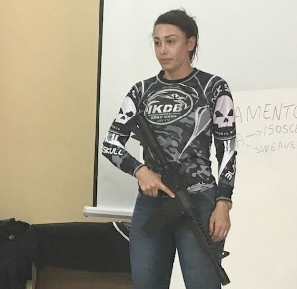 Crónica / “Mi arma de fuego está siempre che ku’akuápe”