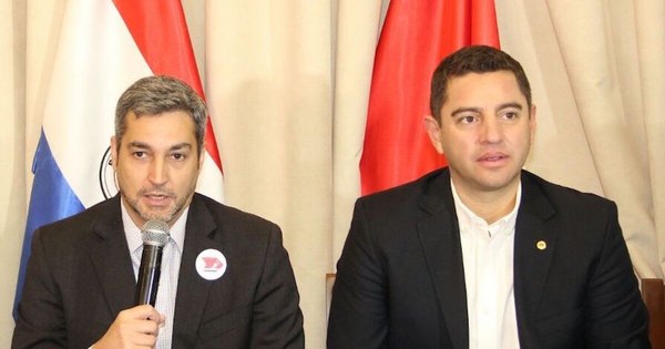 La Nación / Oficialistas se alían con detractores al Gobierno