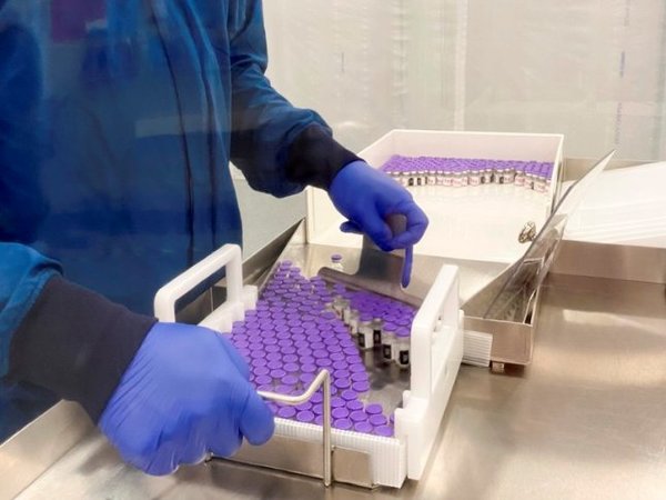 El Reino Unido autorizó la vacuna de Pfizer y BioNTech contra el Covid-19 | .::Agencia IP::.