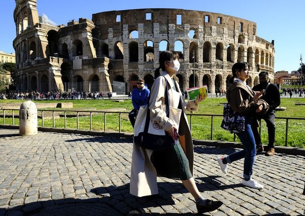 Crearán código internacional de protección de turistas como consumidores