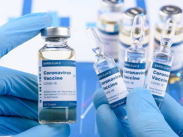 Reino Unido, primer país en aprobar vacuna contra el coronavirus