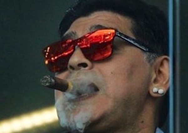 Crónica / Herencia de Maradona superaría los 100 millones de dólares