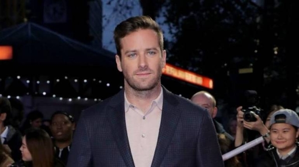HOY / Armie Hammer dará vida al productor de "El Padrino" en serie de Paramount+