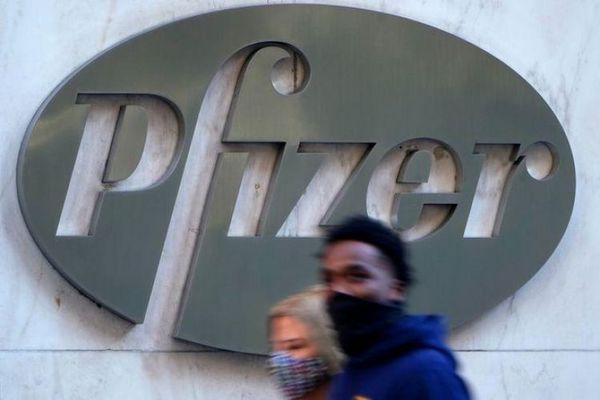 OMS revisa vacuna de Pfizer para posible inclusión en listado de emergencia