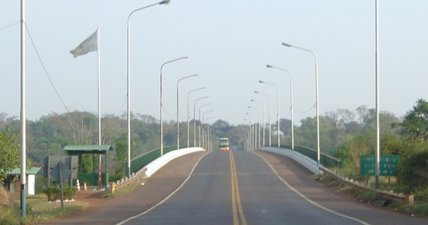 Esperan que el primer paso fronterizo a abrirse sea en Puerto Iguazú