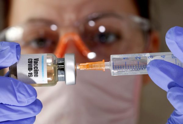 El primer país en aprobar vacuna contra el COVID es el Reino Unido | OnLivePy