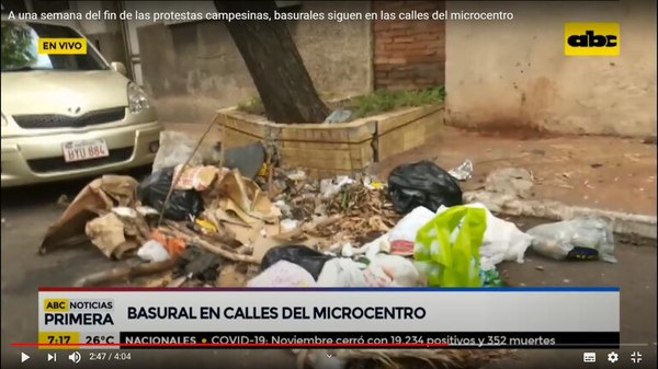 Permanece basural dejado por piqueteros en pleno microcentro de Asunción - Nacionales - ABC Color