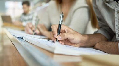 El 2021 será un año aún más desafiante para la educación, considera viceministro