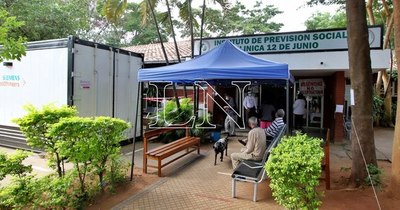La Nación / En IPS le recetaron antigripal y antialérgico, pero había sido tenía neumonía y COVID-19