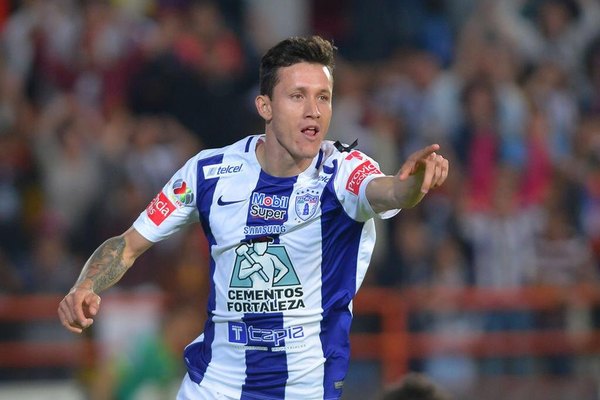 El paraguayo que lleva 12 años jugando en México y tiene más de 140 goles