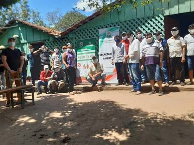 INTENSIFICAN CAPACITACIÓN A PRODUCTORES DE SAN PEDRO DEL PARANÁ.