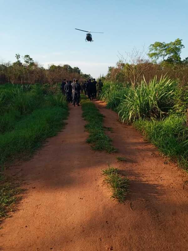 Un policía fallecido y otro herido en enfrentamiento con supuestos narcos - Megacadena — Últimas Noticias de Paraguay
