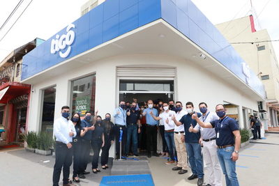 Tigo reinaugura su espacio de atención al cliente en Pedro Juan Caballero
