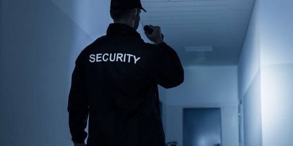 Sindicato afirma que formación y capacitación de guardias de seguridad 'se degeneró' cuando a pasaron a manos de empresas