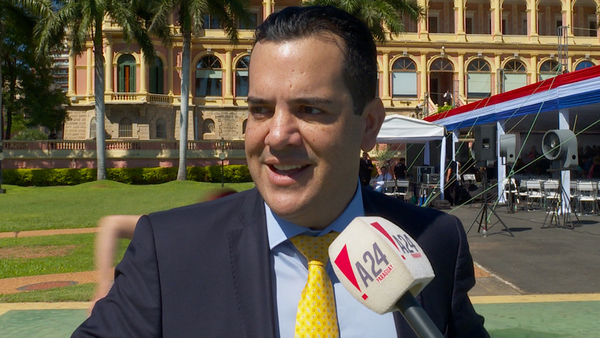 Nueva denuncia contra Friedmann por licitaciones amañadas para el almuerzo escolar - ADN Paraguayo