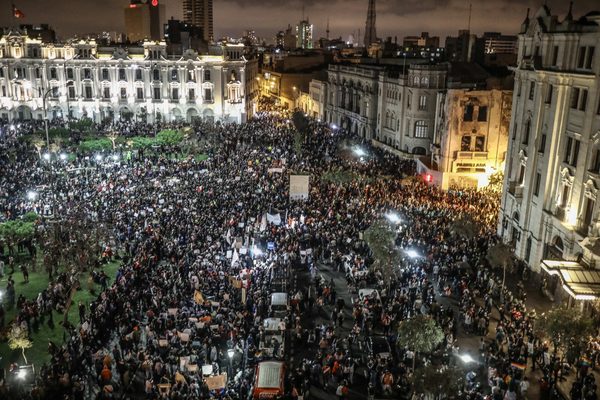 Moodys's ve riesgos en la inestabilidad política y las secuelas de la pandemia en Perú - MarketData