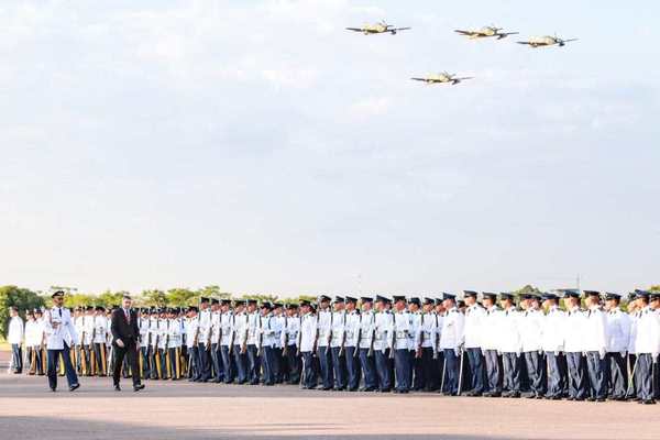 Dictaminan a favor de ascensos de militares - Megacadena — Últimas Noticias de Paraguay