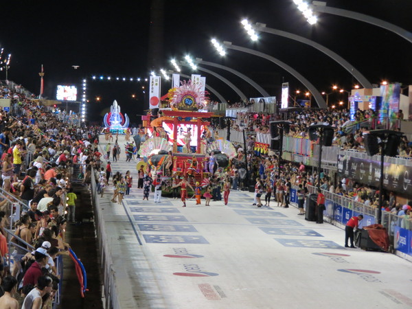 Encarnación: Intendente lamenta falta de apoyo del Gobierno y anuncia suspensión del carnaval - ADN Paraguayo