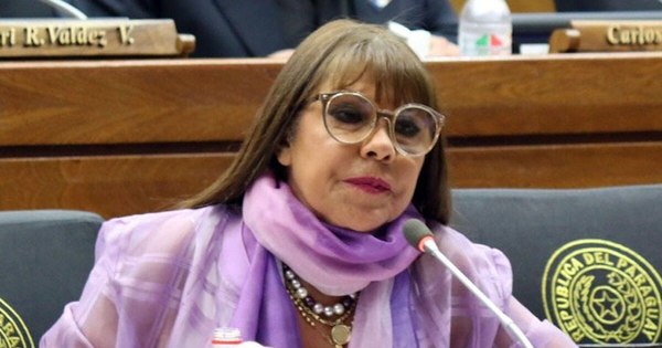 La Nación / Amarilla apunta contra Abdo: “No puede seguir siendo nuestro presidente”