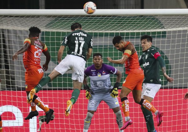 El Palmeiras de Gómez humilla y elimina al Delfín de Ecuador