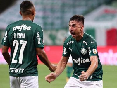 Palmeiras aplasta a Delfín y se inscribe en cuartos