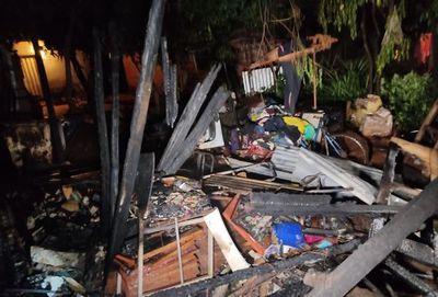 Precaria vivienda ardió en llamas en Ñemby - Nacionales - ABC Color