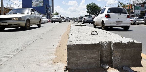 El inexistente metrobús sigue generando gastos - Nacionales - ABC Color