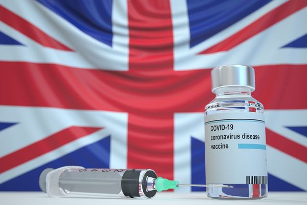 El Reino Unido gana la carrera por la aprobación de la vacuna contra el Covid-19 - MarketData