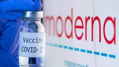 HOY / Moderna comenzará a probar su vacuna contra el coronavirus en adolescentes