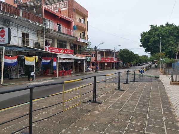 Caacupé: fieles acatan disposiciones y zona de la Basílica está casi desértica - Nacionales - ABC Color