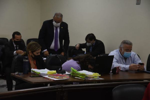 Caso audios: Fiscalía expondrá más de 15 tomos de pruebas en juicio - Nacionales - ABC Color