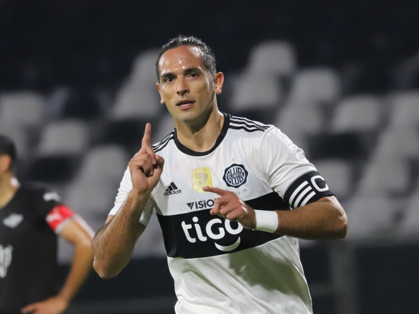 Roque Santa Cruz, el más influyente en Olimpia
