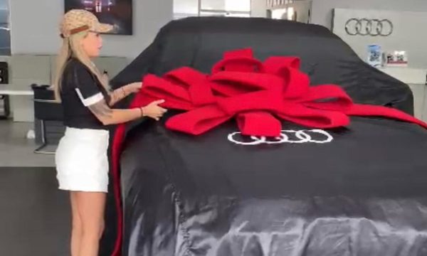 Modelo niega que su camionetaza sea regalo del exvice de Salud