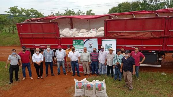CORRECTIVOS LLEGARON A PRODUCTORES DE ITAPÚA DESDE EL PROGRAMA ÑEMITY 4.0