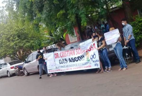 Califican de amedrentamiento anuncio de acción contra denunciante de ginecólogo - ABC en el Este - ABC Color