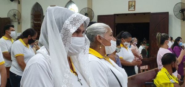 En el Este realizan novenarios en modo covid en honor a la Virgen de Caacupé - ABC en el Este - ABC Color