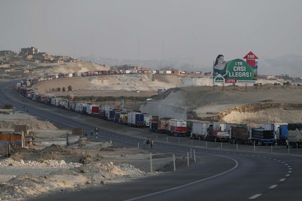 Un manifestante muere durante las protestas contra la ley agraria en el norte peruano - MarketData
