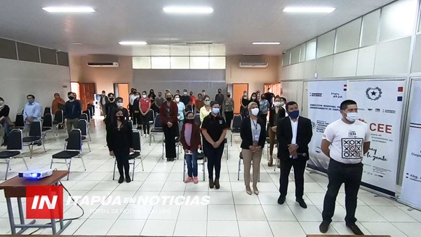 CULMINÓ CICLO DE CAPACITACIÓN A EMPRENDEDORES DE LA REGIÓN