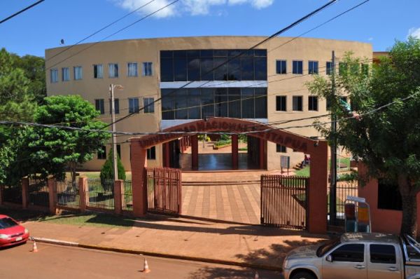 Estudiantes adventistas promueven amparo judicial contra facultades de la UNI