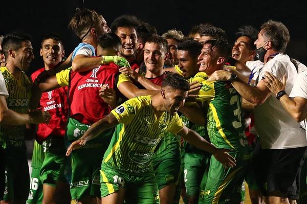 Defensa y Justicia elimina en Río al Vasco y avanza a cuartos