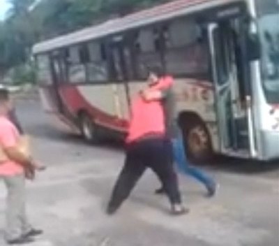 Crónica / Moquete “responsable” entre chofer y pasajero