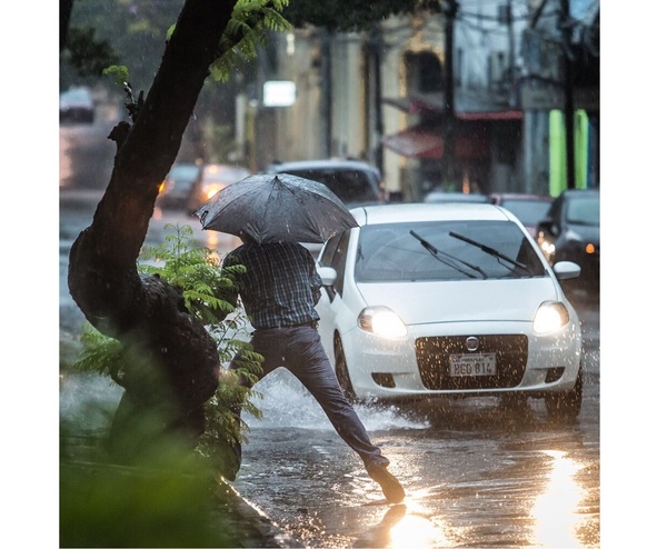 Seguirán las lluvias y tormentas este viernes