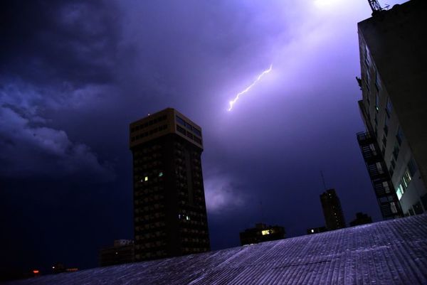 Alerta por lluvias y tormentas para parte de la Región Oriental y Chaco - Nacionales - ABC Color