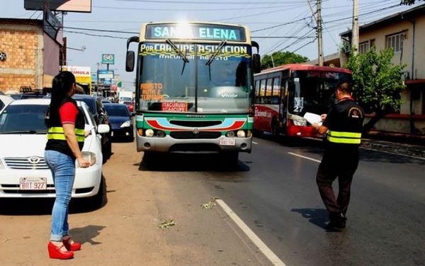 No habrán disposiciones especiales para buses por Caacupé, anuncian desde la Dinatran