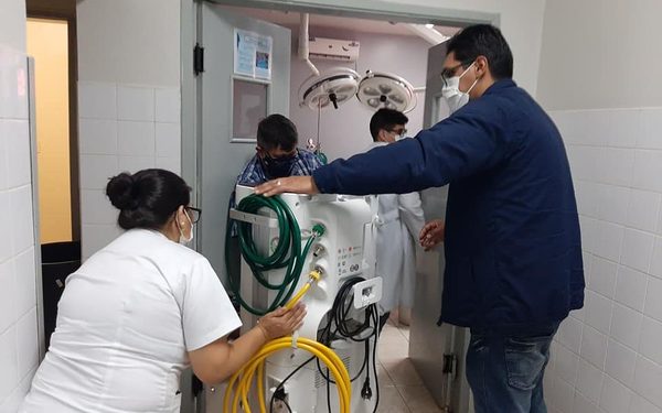 Hospital de Santa Rita recibe equipamientos y mobiliarios