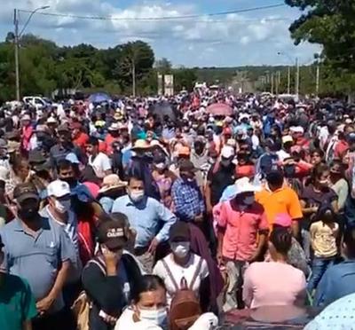 Misioneros rechazan que los fondos sociales de la EBY pasen al Congreso - El Trueno