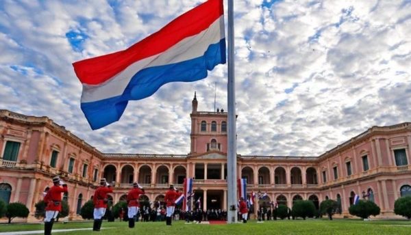 Calificadoras internacionales mantienen posición de Paraguay