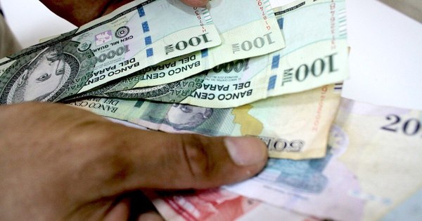 La Nación / Concejales de Quiindy reclaman pago de salarios pendientes desde abril