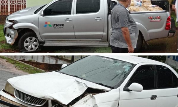 Camioneta de Itaipú protagoniza accidente